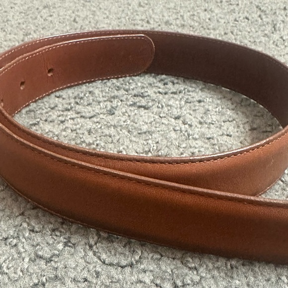 Coach Belt British Tan 7600 Glove Tanned Cowhide Solid Brass Size 34 - Picture 3 of 3